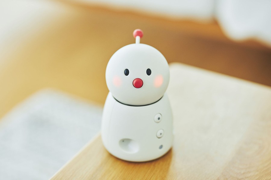 Yukai Engineering BOCCO emo — Yukai Engineering children companions